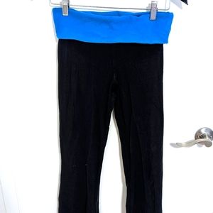 Women's Medium Yoga Pants